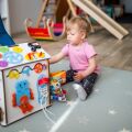 2Kids Toys Activity Board Haus Weiße