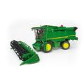 Bruder JOHN DEERE T670i Mähdrescher