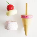 Le Toy Van Set mit Carlos Ice Cream