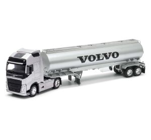 Welly VOLVO FH OIL TANKER 1:32 Silber